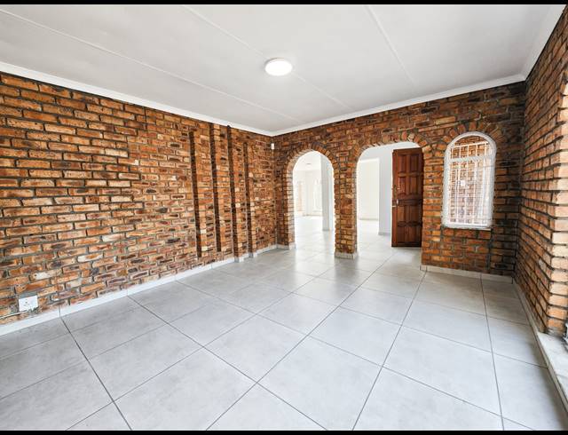 3 BEDROOM HOUSE FOR SALE IN VAALPARK